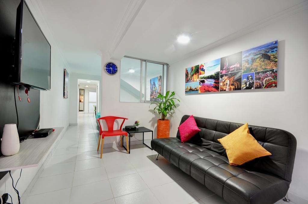 Apartamentos Amoblados Jg De La 70 Medellín Extérieur photo