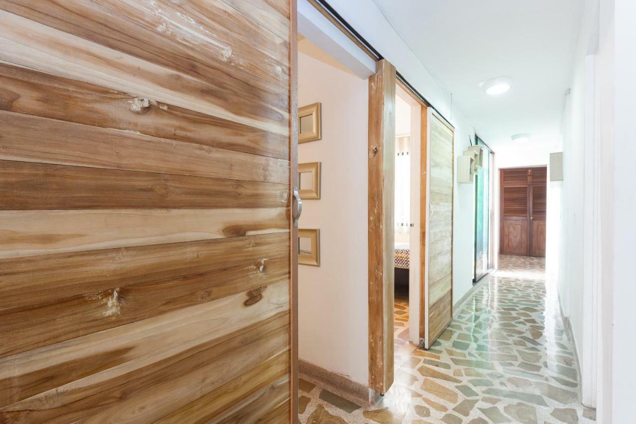 Apartamentos Amoblados Jg De La 70 Medellín Extérieur photo