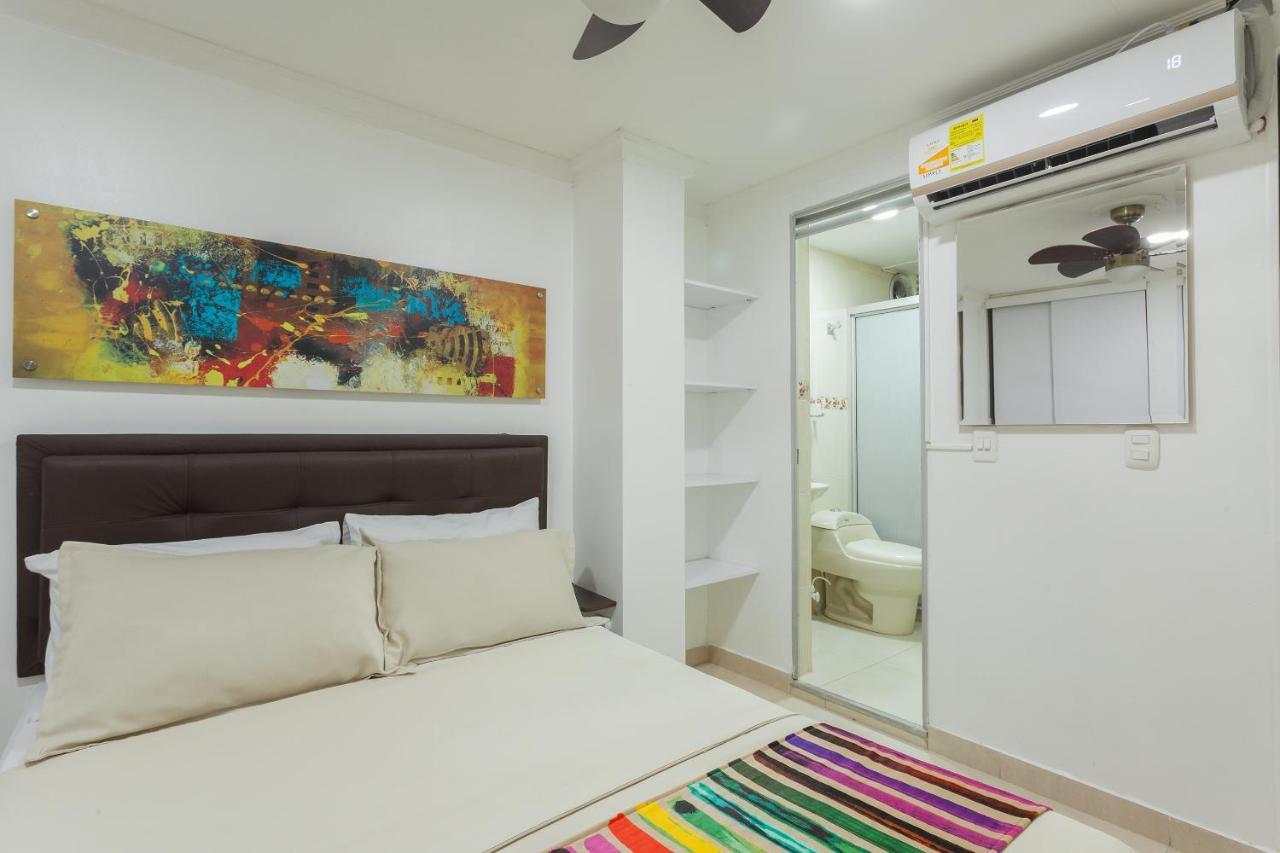 Apartamentos Amoblados Jg De La 70 Medellín Extérieur photo