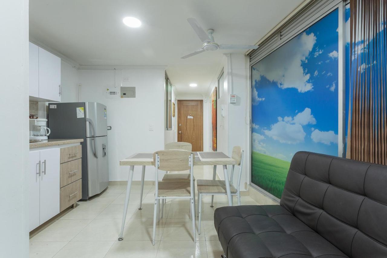 Apartamentos Amoblados Jg De La 70 Medellín Extérieur photo