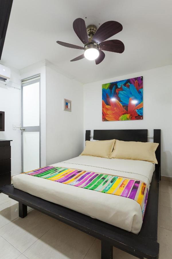 Apartamentos Amoblados Jg De La 70 Medellín Extérieur photo